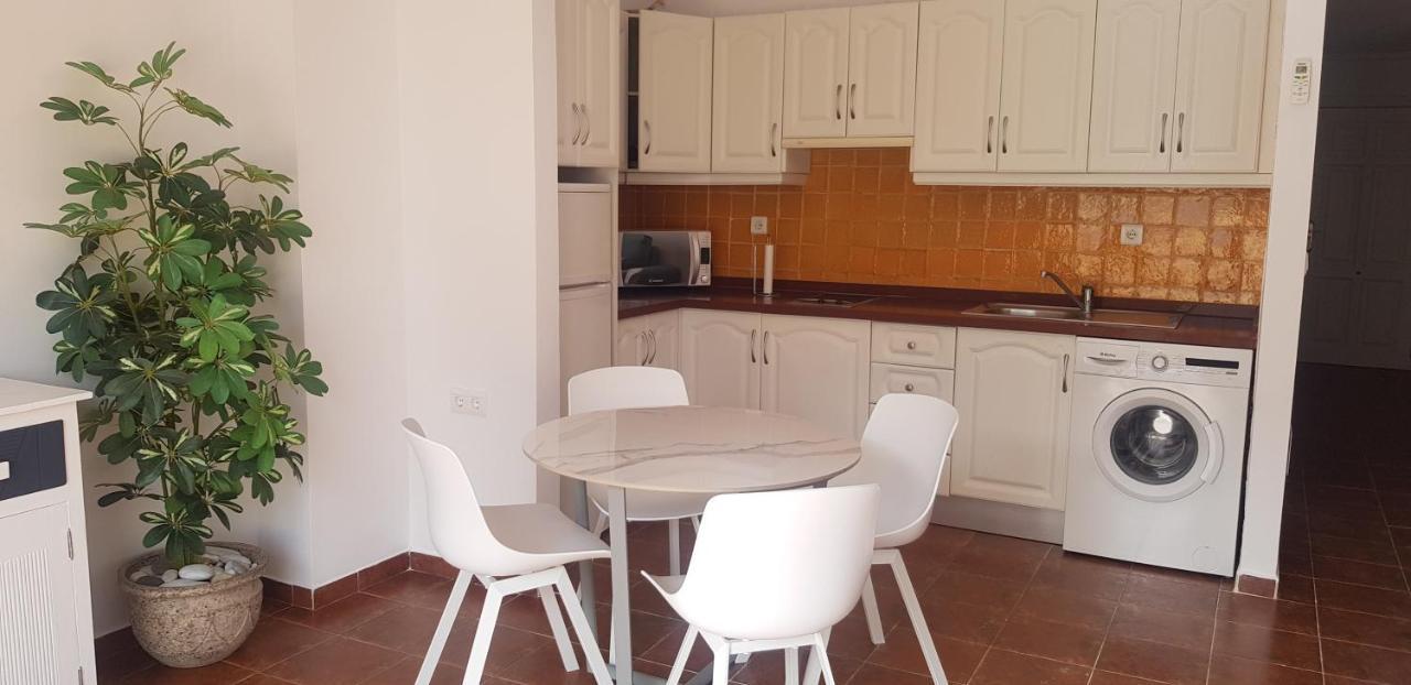 Apartamento Rivas, Junto A La Playa Torrecilla Nerja Exterior foto
